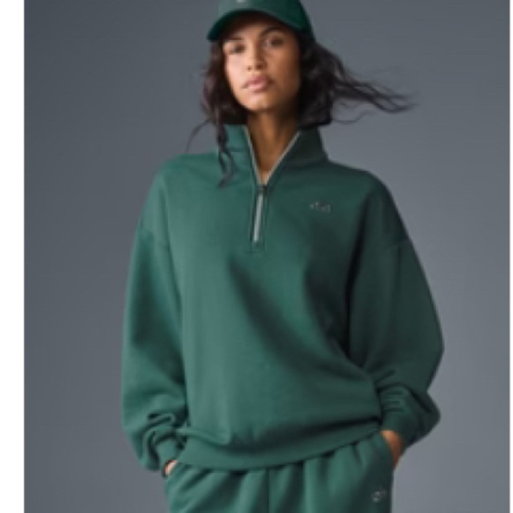 ALO Yoga Ivy Green 1/4 Zip Sweatshirt